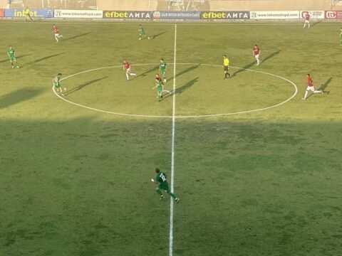 БЕРОЙЦИ ПОДЧИНИХА ПЛОВДИВСКИТЕ „СМЪРФОВЕ“