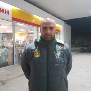 ИВАН НИКОЛОВ