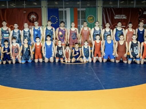 КЛУБЪТ ПО КЛАСИЧЕСКА БОРБА БЕРОЕ С АМБИЦИИ ЗА МЕДАЛИ ОТ НАЦИОНАЛНИТЕ ПЪРВЕНСТВА ДО 2 ГОДИНИ