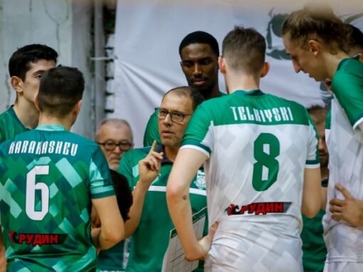 ЛЕСЕН ДОМАКИНСКИ УСПЕХ ЗА ВОЛЕЙБОЛНИТЕ БЕРОЙЦИ