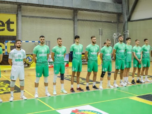 ВОЛЕЙБОЛНИТЕ БЕРОЙЦИ НЯМА ДА ОТСТЪПВАТ ОТ ЗАВОЮВАНИТЕ ПОЗИЦИИ