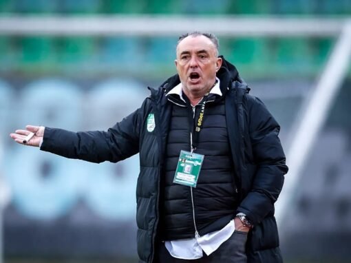 БЕРОЕ ЦЕЛИ ДА ЗАПАЗИ СЪСТАВА