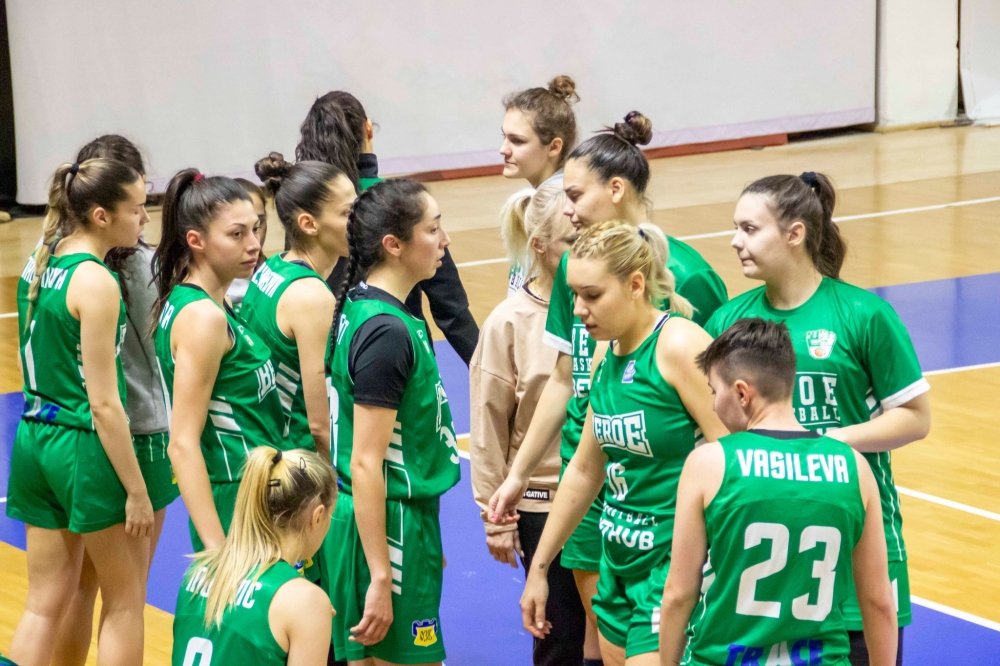 БАСКЕТБОЛНИТЕ ДАМИ ПОЛУЧИХА ОТПОР, НО СТИГНАХА ДО ПОБЕДАТА