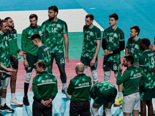 ВОЛЕЙБОЛНИТЕ БЕРОЙЦИ ПОДЧИНИХА ЦСКА И ЗАПАЗИХА ТРЕТАТА ПОЗИЦИЯ