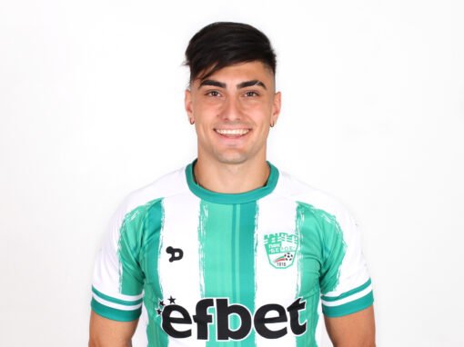 БЕРОЕ СЕ РАЗДЕЛЯ С ХАЛФ