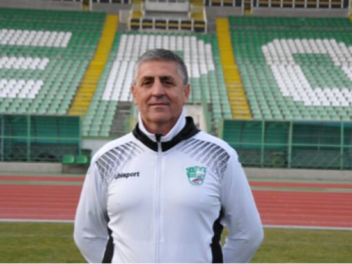 КАК СТАРОЗАГОРСКИЯТ ХУЛИГАН НА ВРАТАТА НА ДВА ПЪТИ СЕ РАЗМИНАЛ С ТРАНСФЕР В ЛЕВСКИ, НО НАКРАЯ НАПЪЛНИЛ КЛУБНАТА КАСА НА „СИНИТЕ“