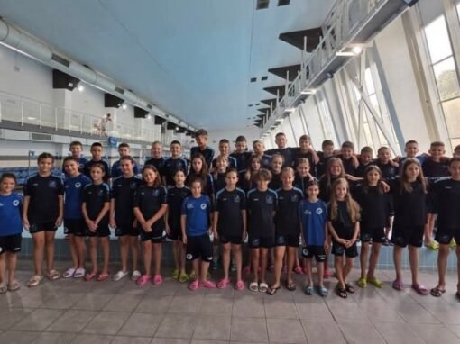 53 ОТЛИЧИЯ ГРАБНАХА ПЛУВЦИТЕ НА ТРАЯНА В ТУКАШНАТА НАДПРЕВАРА „СИНЬО ЛЯТО“