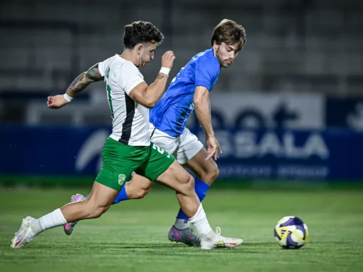 БЕРОЕ ЧАКА ХАЛФ И НАПАДАТЕЛ