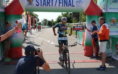 РЕКОРДЬОРЪТ ОТ ВИТОША 100 ИДВА В СТАРА ЗАГОРА