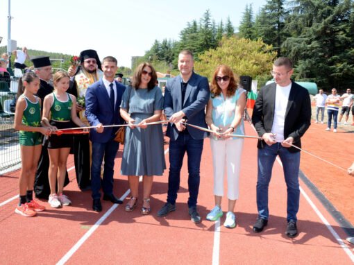 Кметът Живко Тодоров: ОБНОВЕНАТА ЛЕКОАТЛЕТИЧЕСКА ПИСТА Е ЗА НАШАТА ГОРДОСТ – ДЕЦАТА ШАМПИОНИ НА СТАРА ЗАГОРА