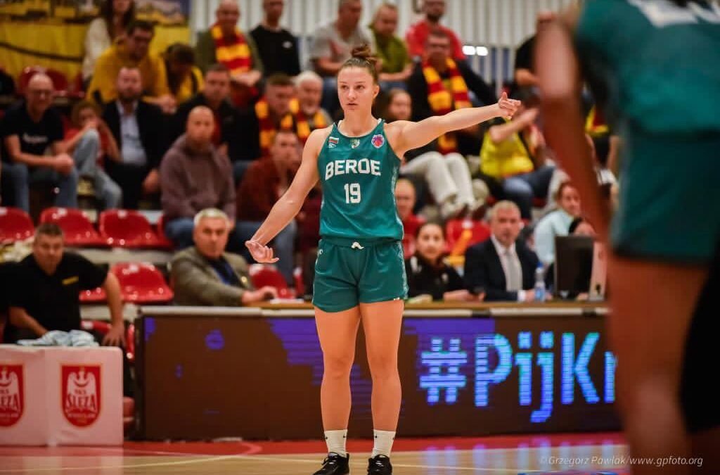 Деана Стояновска: ЗА ВСЕКИ МАЧ ИДВАМЕ ПО-ЗАРЕДЕНИ ОТ ВСЯКОГА, ЗА ДА ПОКАЖЕН ПРЕД НАШИТЕ ФЕНОВЕ НАЙ-ДОБРОТО СИ ЛИЦЕ