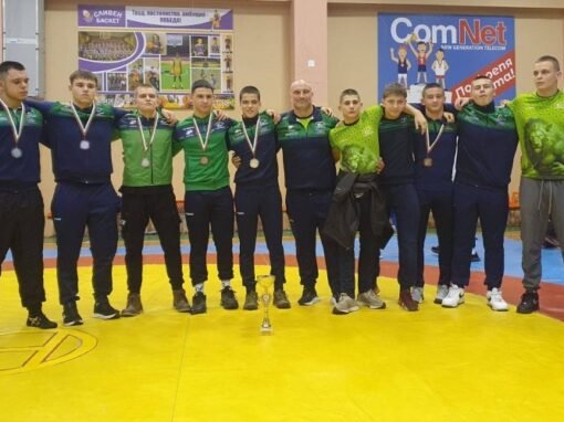 СВОБОДНЯЦИТЕ НА БЕРОЕ С НОВА ПЪЛНА КОШНИЦА НА МЕЖДУНАРОДНАТА СЦЕНА