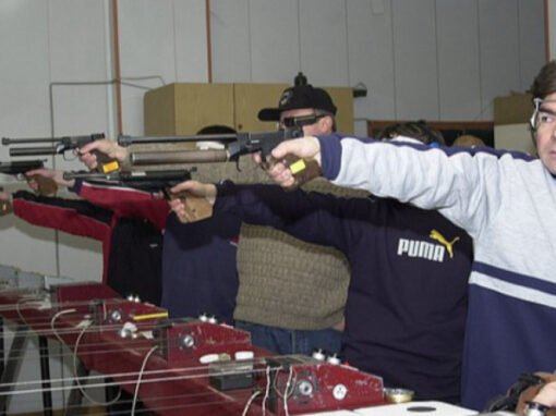 СТРЕЛЦИТЕ ДЕМОНСТРИРАХА ТОЧЕН МЕРНИК В КАЗАНЛЪК