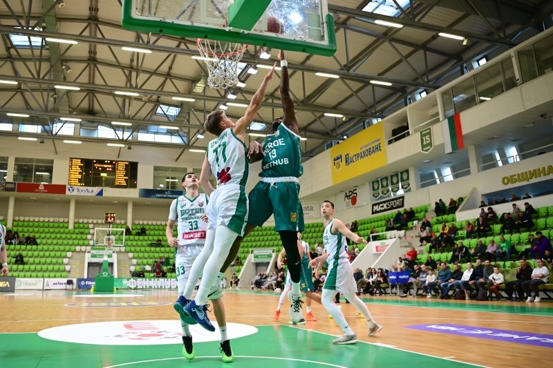 БАСКЕТБОЛНИТЕ БЕРОЙЦИ ДОПУСНАХА ОБРАТ КРАЙ МОРЕТО