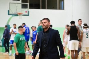 Даниел Клечков