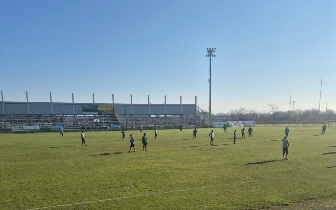 ФУТБОЛИСТИТЕ НА БЕРОЕ ЗАПЪЛНИХА ПРИНУДИТЕЛНАТА СРЕЩА С ДВУСТРАННА ИГРА