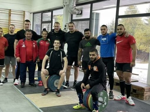 БЕЗБРОЙ МЕДАЛИ В КОШНИЦАТА НА АПОЛОНЦИ