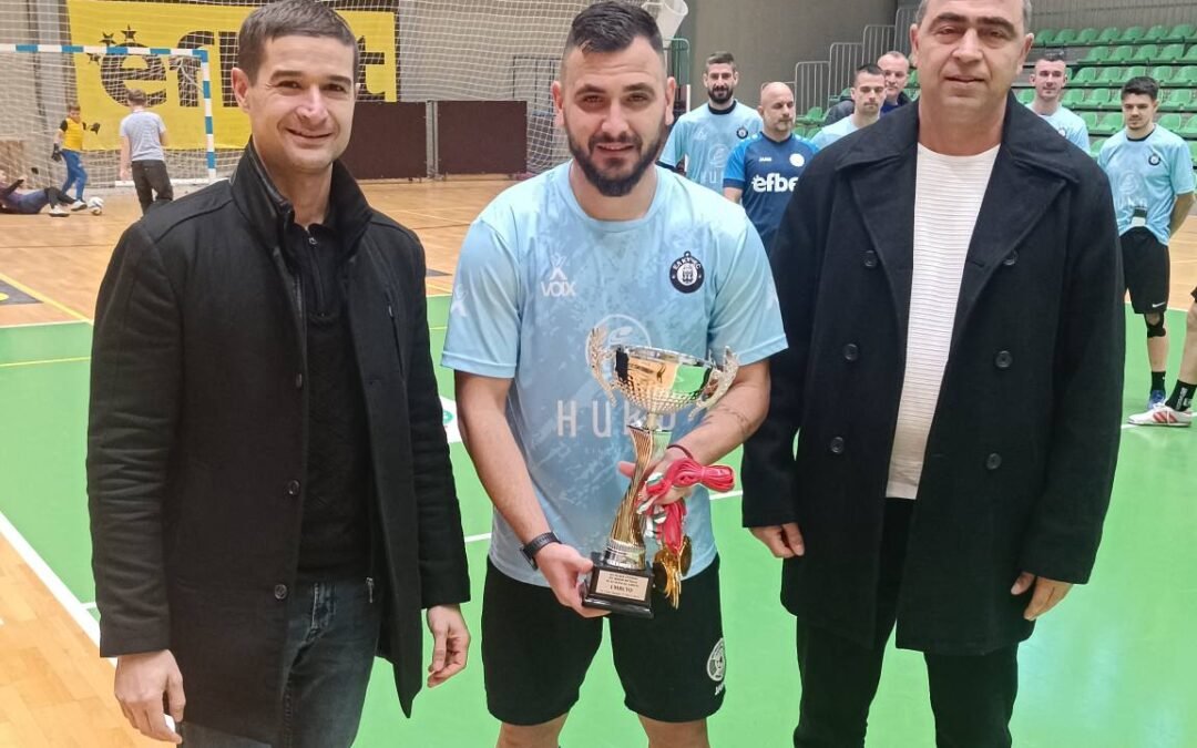 ТУРНИРЪТ ПО МИНИ ФУТБОЛ ЗА КУПАТА НА КМЕТА НА ОБЩИНА СТАРА ЗАГОРА ЖИВКО ТОДОРОВ ПРЕМИНА С БЛАГОТВОРИТЕЛНА КАУЗА