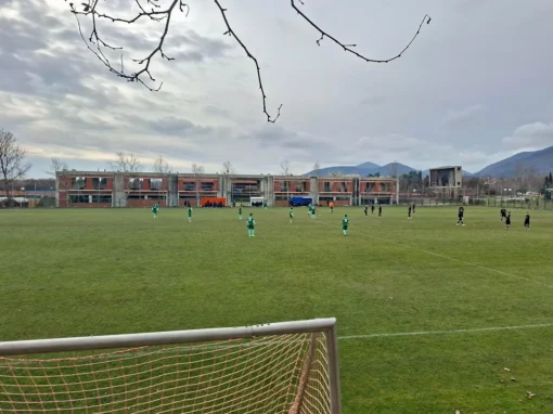 БЕРОЙЦИ ИЗПУСНАХА ПОБЕДАТА СРЕЩУ ПРЕТЕНДЕНТИ ЗА ЕЛИТА