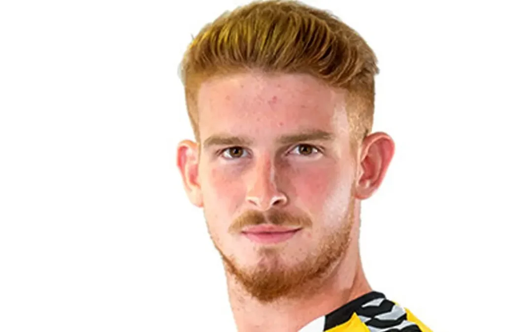 НОВИЯТ СТРАЖ СЕ ПРИСЪЕДИНИ КЪМ ЗЕЛЕНО-БЕЛИТЕ