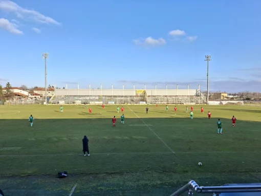 ФУТБОЛНИТЕ ЗЕЛЕНО-БЕЛИ СТАРТИРАХА СПАРИНГИТЕ С УСПЕХИ