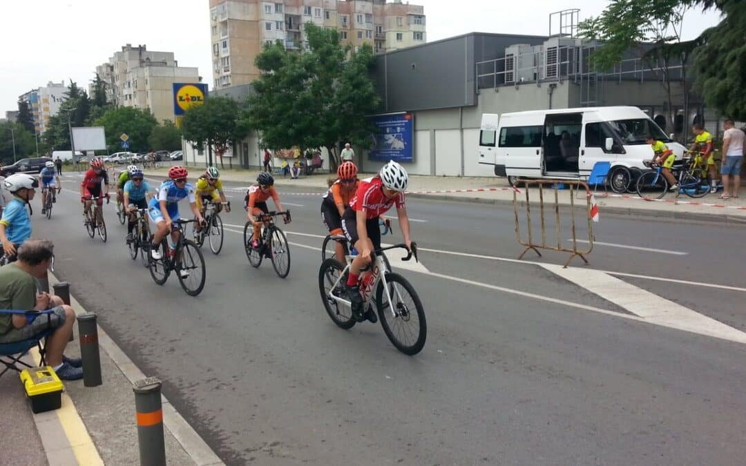 КОЛОЕЗДАЧИТЕ НА ВЕРЕЯ ГОТВЯТ ДВЕ СЪСТЕЗАНИЯ