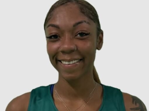 БАСКЕТБОЛИСТКИТЕ СЕ РАЗДЕЛИХА С ЧУЖДЕНКА