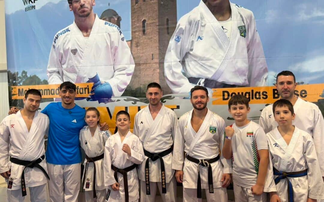 КАРАТЕКИТЕ НА БЕРОЕ СЕ ВКЛЮЧИХА В АВТОТИТЕТЕН СЕМИНАР С УЧАСТИЕТО НА ДВЕ СВЕТИЛА