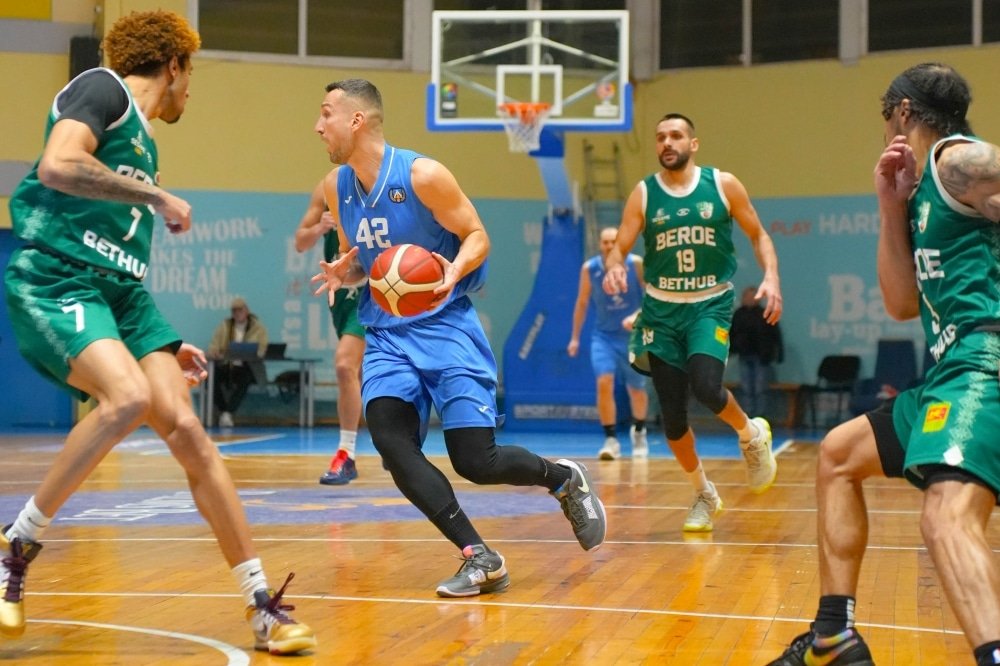 НЕОЧАКВАНА ЗАГУБА ЗА БАСКЕТБОЛНИТЕ БЕРОЙЦИ