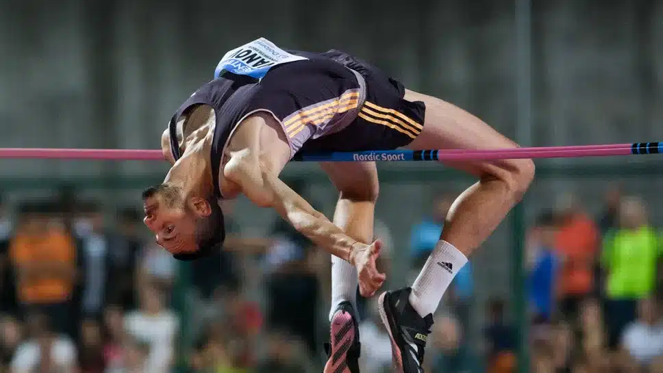 ТИХОМИР ИВАНОВ ЗАЕ ВТОРО МЯСТО В СКОКА НА ВИСОЧИНА НА ТУРНИРА В УДИНЕ