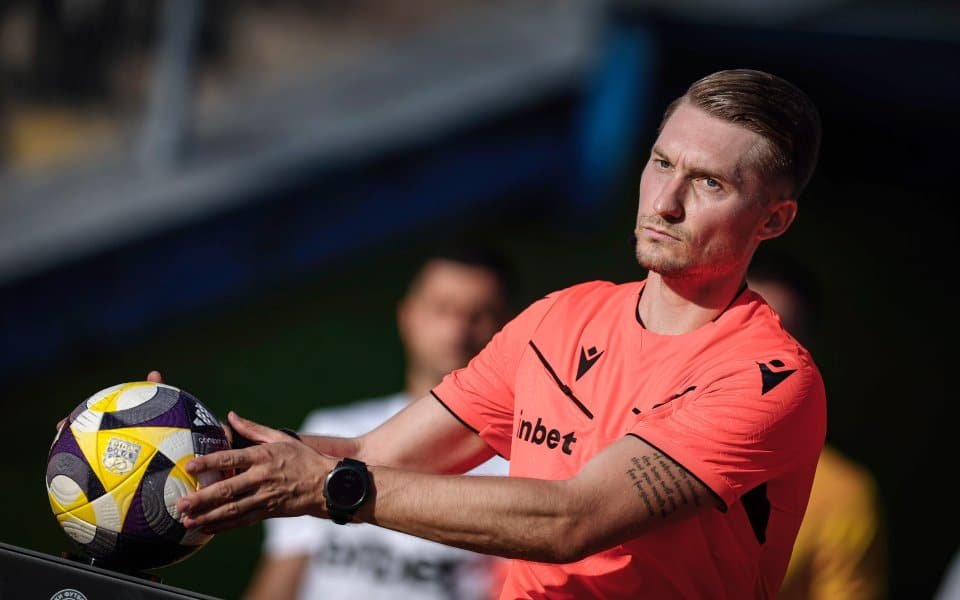 ЯСНИ СА СЪДИИТЕ НА МАЧА НА БЕРОЕ