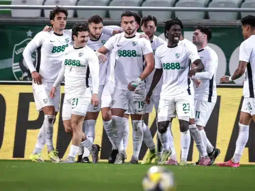 ЗАСТРАШЕН ЛИ Е ЛИЦЕНЗЪТ НА БЕРОЕ?