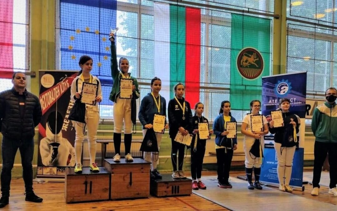 ФЕХТОВАЧИТЕ ПРОДЪЛЖАВАТ С УЧАСТИЯ В ПО-ЛЕКИ СЪСТЕЗАНИЯ