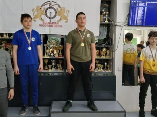 СТРЕЛЕЦ НА АВГУСТА 1992 ЗАВОЮВА ШАМПИОНСКАТА ТИТЛА