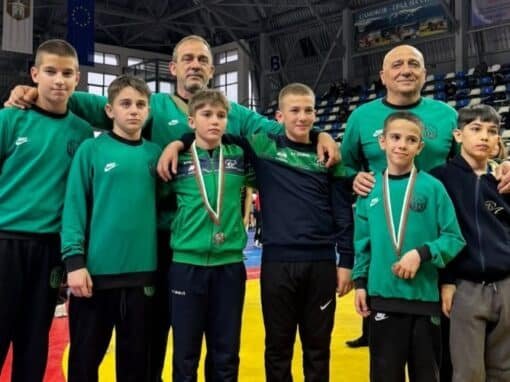 СРЕБРО И БРОНЗ ЗА МЛАДИТЕ СВОБОДНЯЦИ