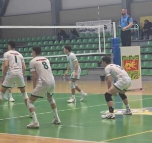 ВОЛЕЙБОЛЕН КЛУБ „БЕРОЕ 2016“ /МОМЧЕТА ПОД 18 ГОДИНИ/