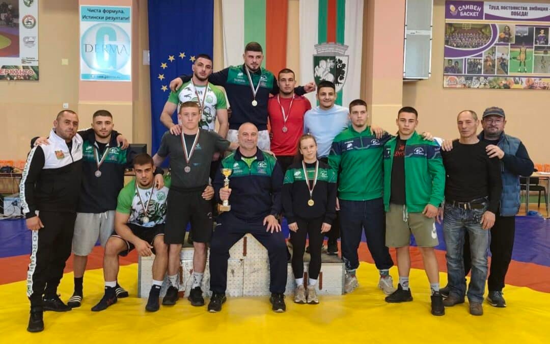ВТОРО МЯСТО ЗА СВОБОДНЯЦИТЕ ОТ ДЪРЖАВНИЯ ШАМПИОНАТ ЗА ЮНОШИ ДО 20 ГОДИНИ