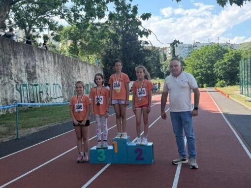 МНОГО ПОЛОЖИТЕЛНИ ЕМОЦИИ НА ЛЕКОАТЛЕТИЧЕСКАТА ПИСТА