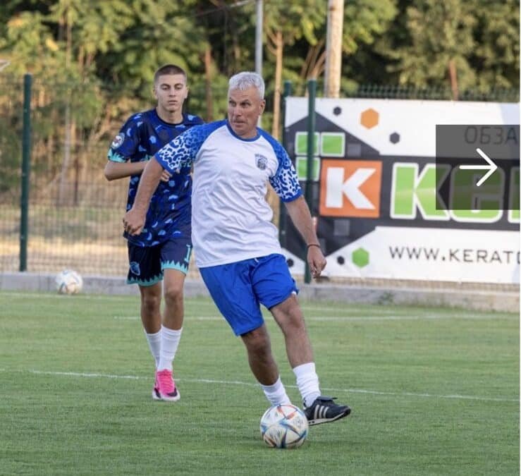 ПРЕКРАСНАТА БАЗА НА ФК ВЕРЕЯ СЪЗДАВА ПРЕДПОСТАВКИ В ШКОЛАТА ДА БЪДАТ ПРИВЛЕЧЕНИ ОЩЕ ПОВЕЧЕ ДЕЦА